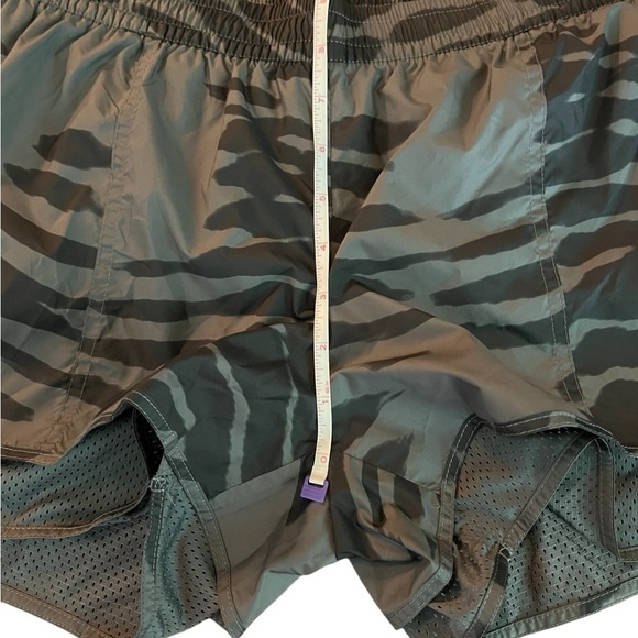 ADIDAS X STELLA MCCARTNEY WOMEN’S ATHLETIC SHORTS SIZE LARGE - Picture 6 of 12